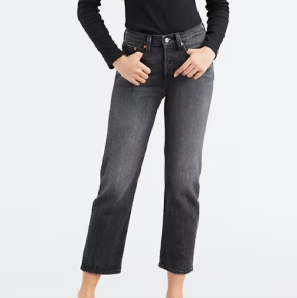 Levi's Premium Wedgie Straight Jeans Size 29, US 8 - Picture 2 of 16